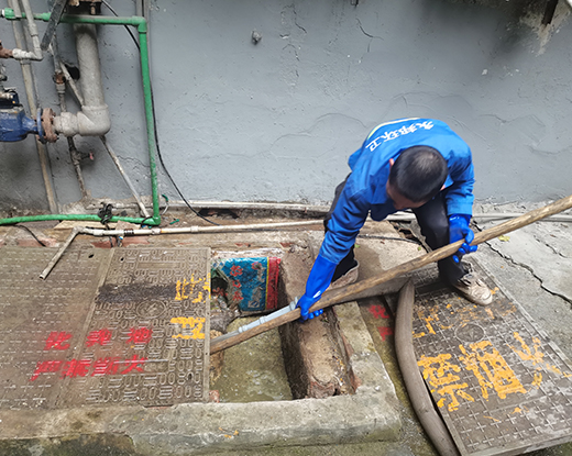 三更罗镇清掏化粪池