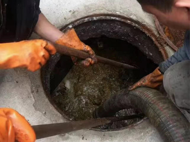 三更罗镇化油池、化粪池清理要做哪些安全措施？